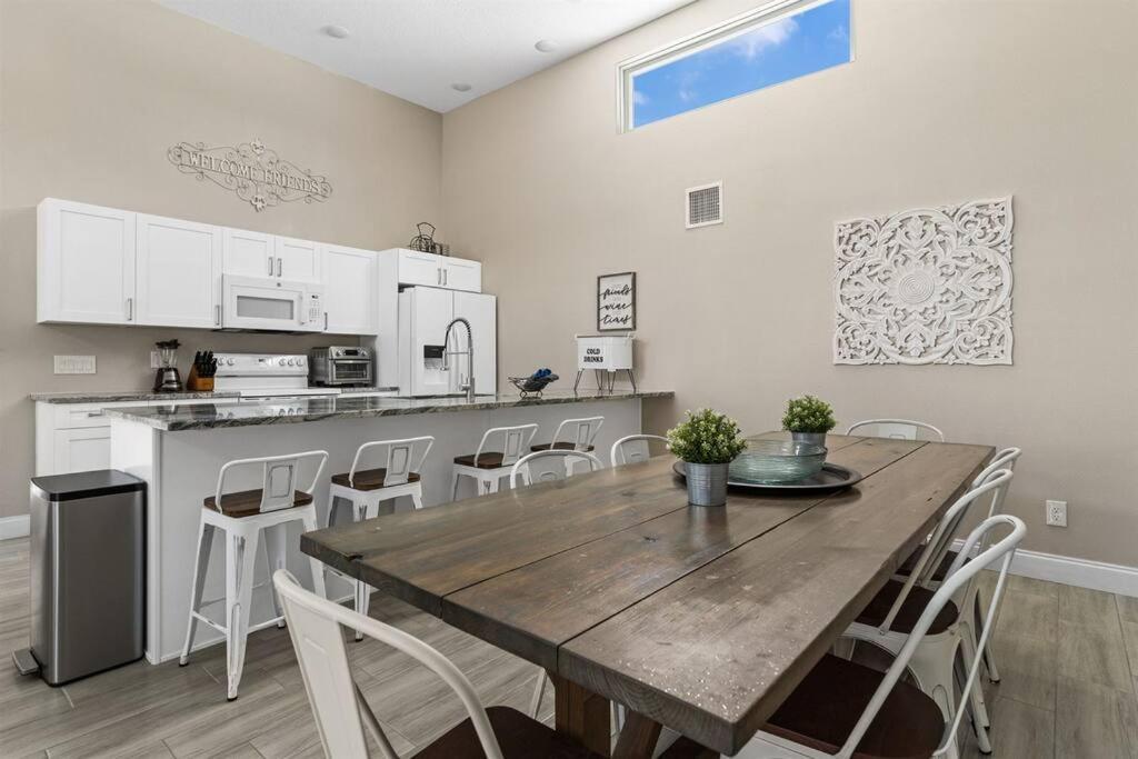 7 Bedroom 5 Bath Home With Cottage On Clearwater Beach! 外观 照片