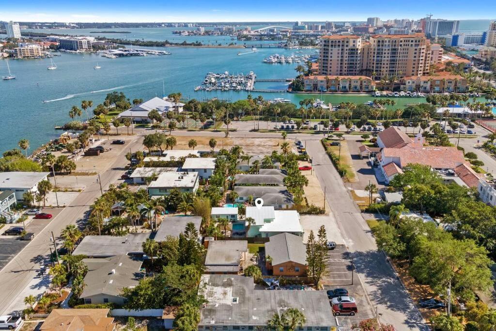 7 Bedroom 5 Bath Home With Cottage On Clearwater Beach! 外观 照片