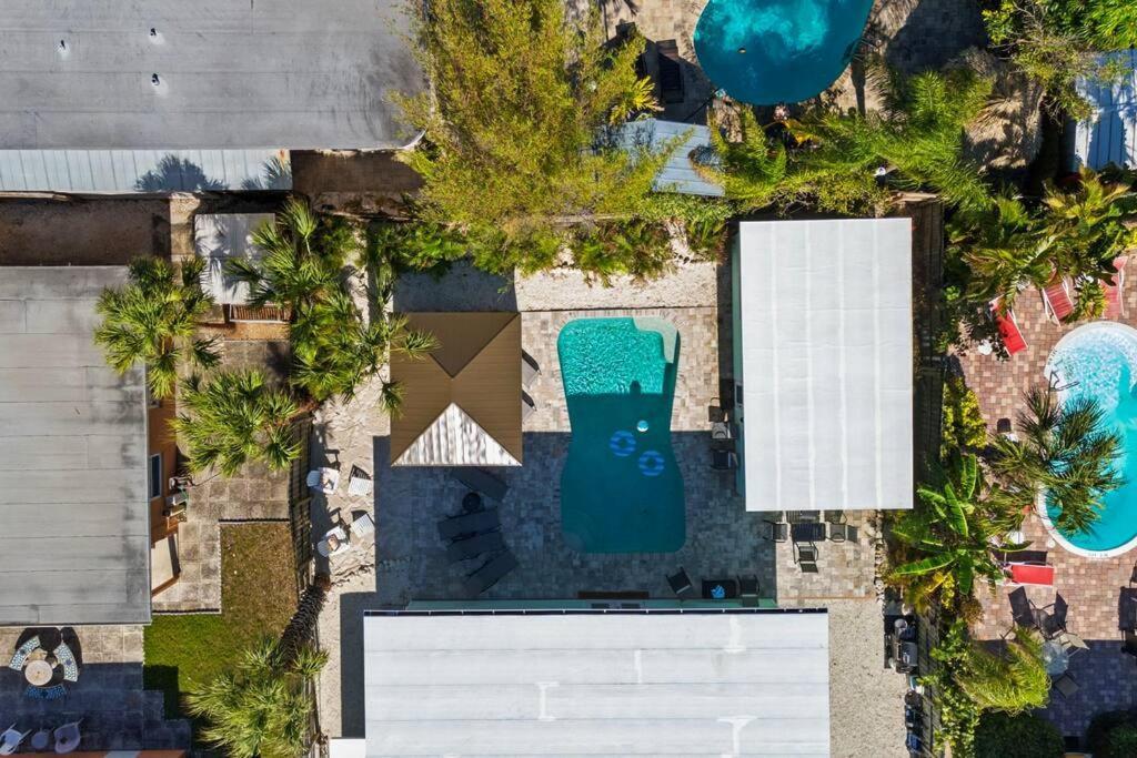 7 Bedroom 5 Bath Home With Cottage On Clearwater Beach! 外观 照片
