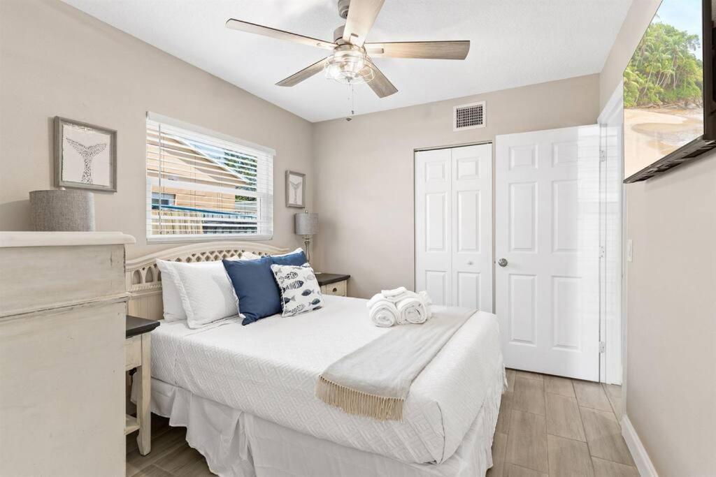 7 Bedroom 5 Bath Home With Cottage On Clearwater Beach! 外观 照片